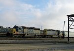 CSX 8128 & 8451 prepare to head south